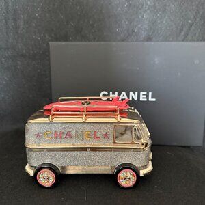 CHANEL Minaudiere Bus Hangbag  - Limited Edition/Collectors item